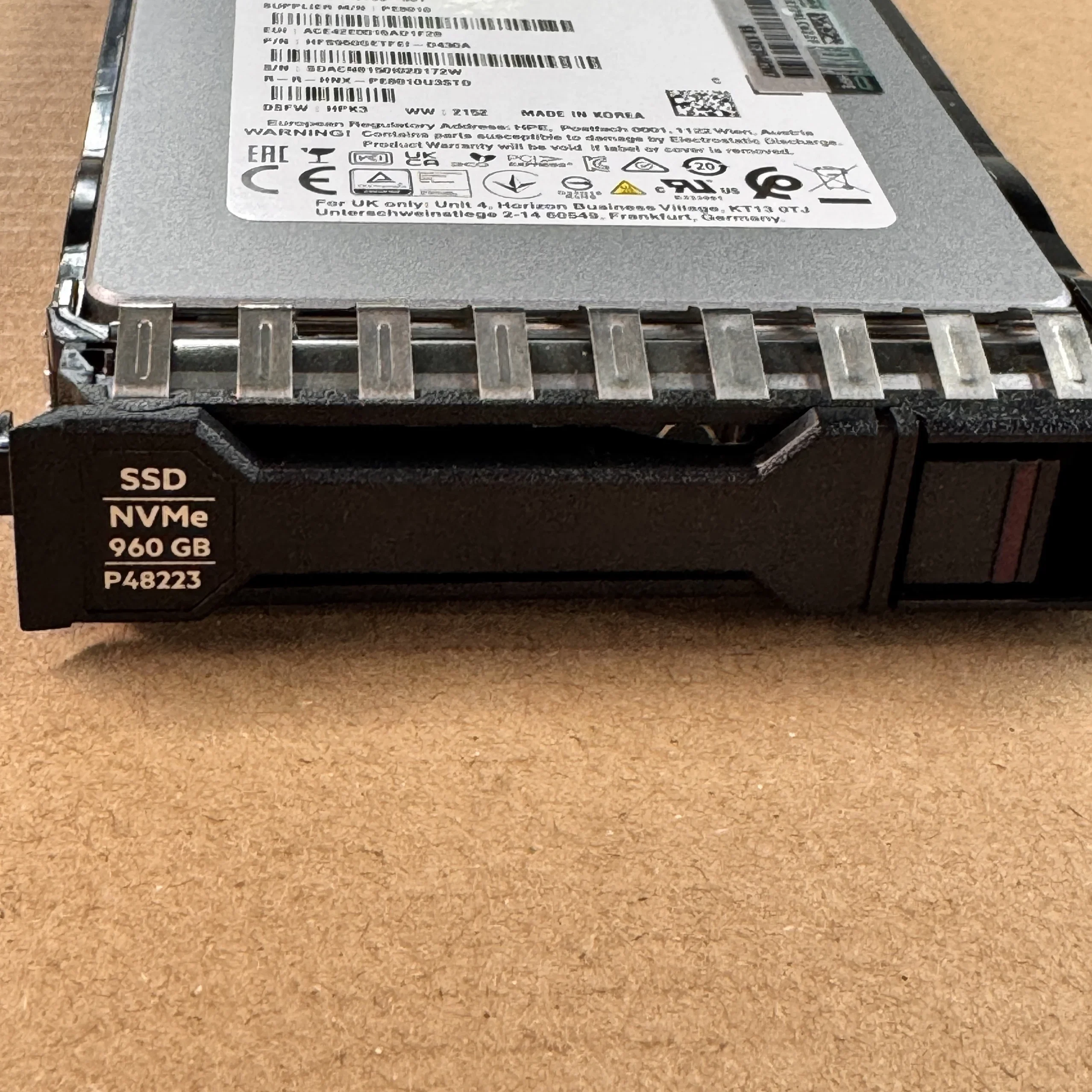 H PE 960G U.3 NVMe GEN4 G11 G10 Enterprise Solid State Drive 2TB Interno Externo SATA 3.0 Sem Fio para Uso em Servidores de Computador