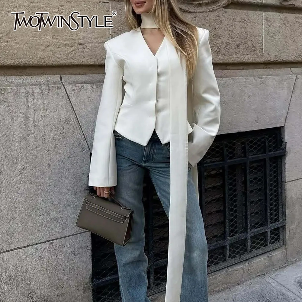 

TWOTWINSTYLE офисная куртка с лентой в стиле пэчворк для женщин, однобортный тонкий женский пиджак с v-образным вырезом на плечах и длинными рукавами