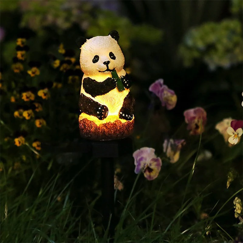 Outdoor Solar Powered Lights Waterproof Panda Resin Outdoor Statue Lamp 600mAh Ni-MH Battery Garden Landscape Decoration