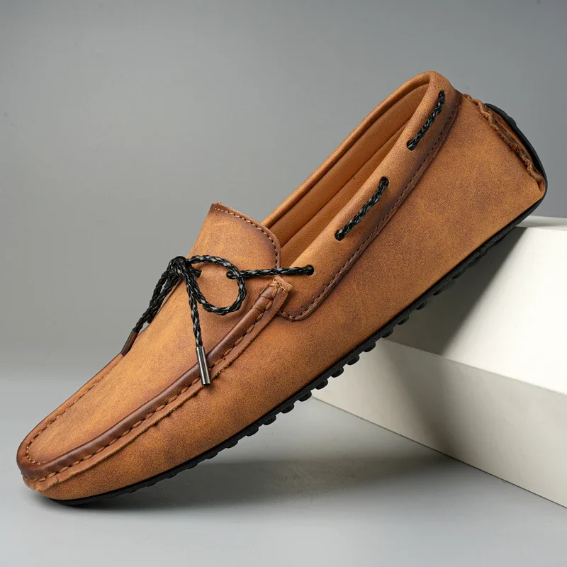 Fashionable Outdoor Men's Breathable Pointed Loafers Autumn Brand Men's Comfortable Soft Soled Casual Anti Slip Wedding Shoes