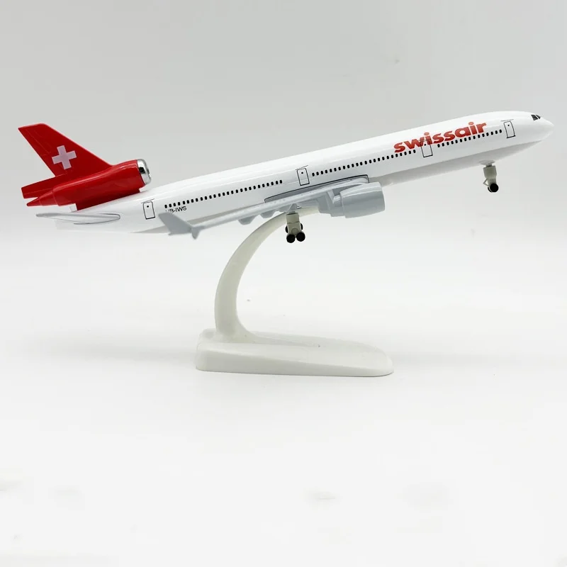 20CM Scale Plane Alloy Swiss Airlines MD-11 Airplane Model Classic Finished Static Collectible Aircraft Ornament Gift Display