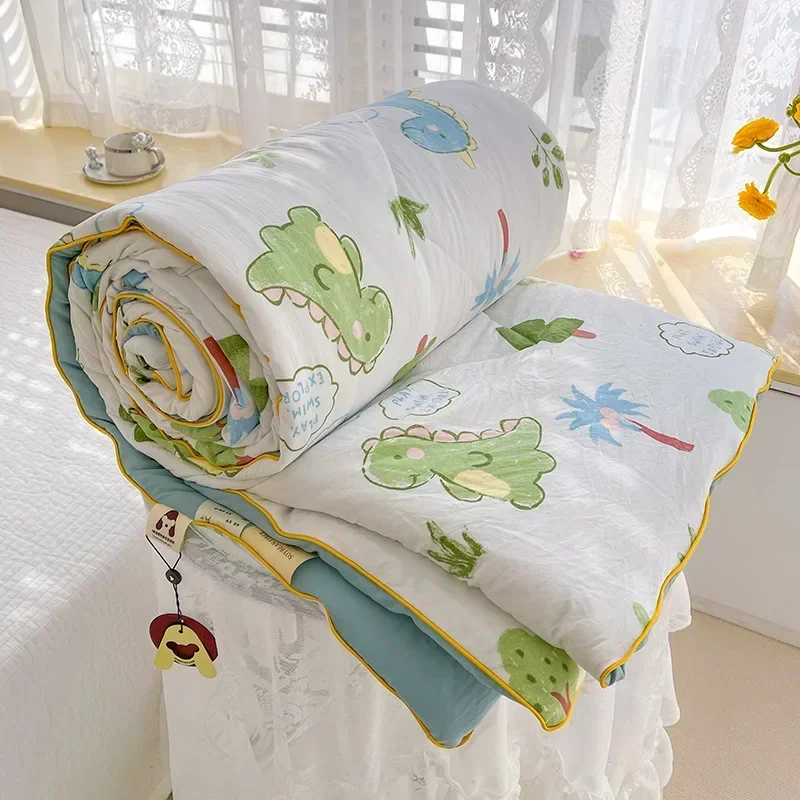 Gauze Summer Blanket Soft and Thin for Children Summer Cooling Blanket Air Conditioning Blanket Washable Grade A Double Layer