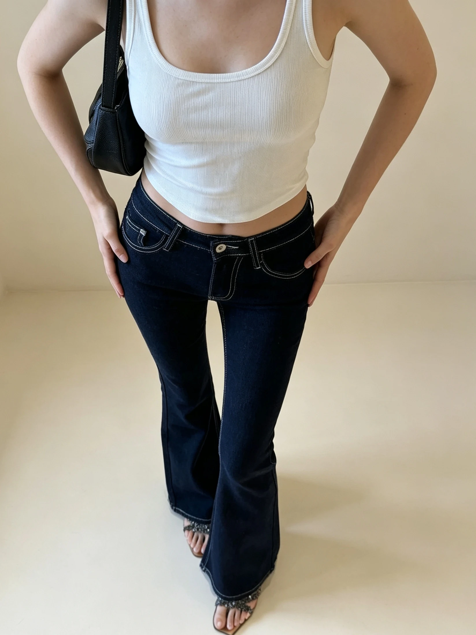 Low Waist Bell Bottom Denim Jeans Women's Slimming Tapered Ankle Length Blue Jeans High Waist Stretchy Micro Flared Denim