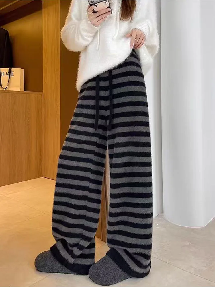 Vintage Striped Wide Leg Pants for Women Autumn Faux Mink Fleece Casual Pants Y2K High Waist Lazy Style Straight Trousers Mujer