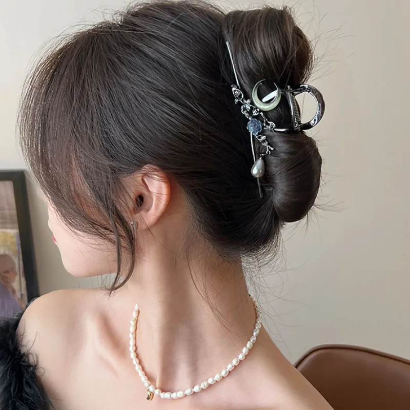 2024 New High-end Hair Accessory At The Back of The Head Fashionable Commuting Antique Style Shark Clip Large Clip image 2