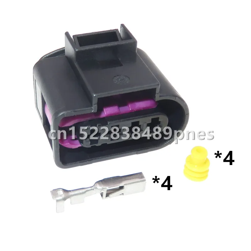 4 Pole Auto Socket …