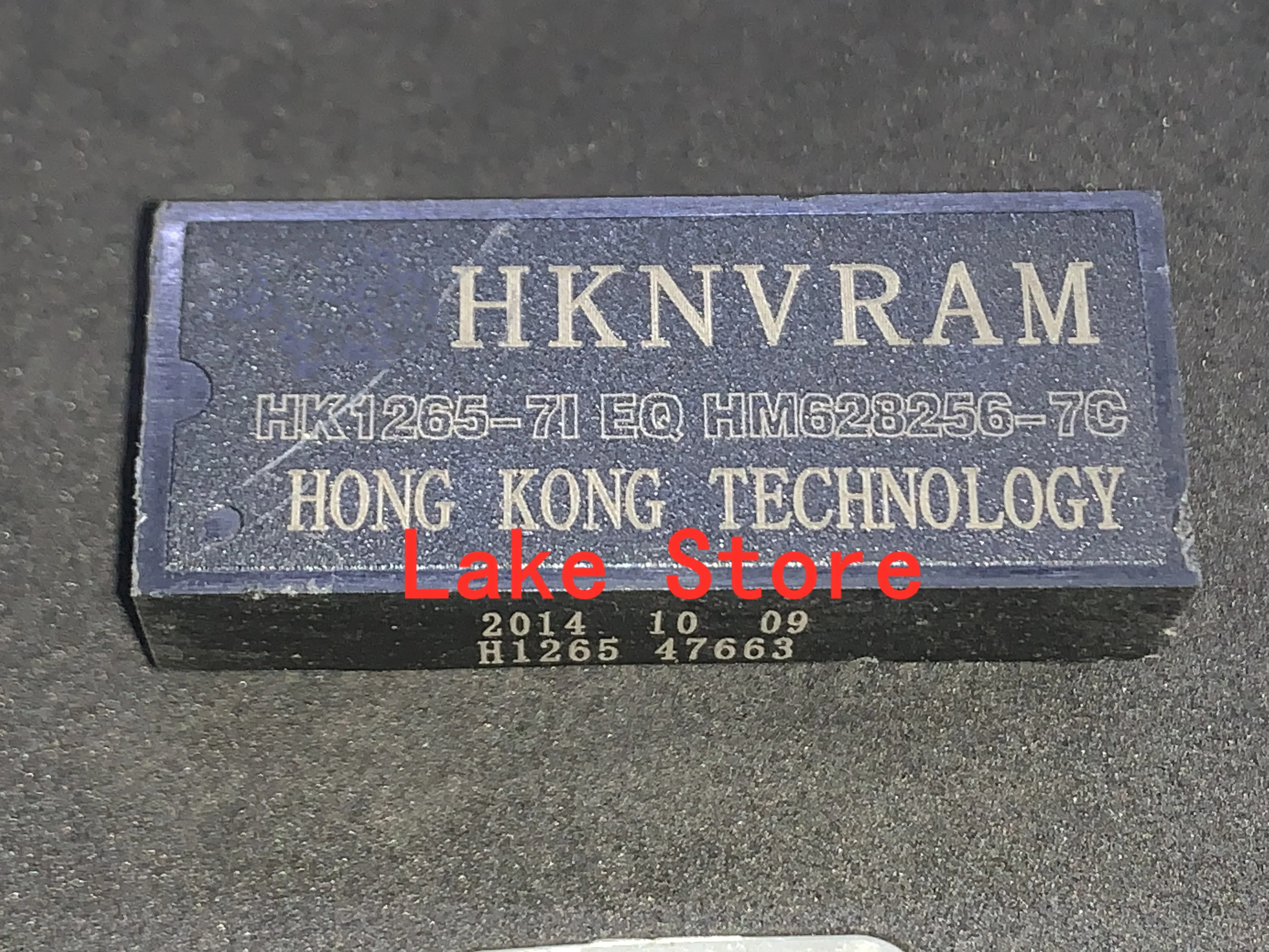 

1 шт./лот HM 628256 -7C HK1265-7IEQ DIP HM 628256 -7B HM 628256 HK1265