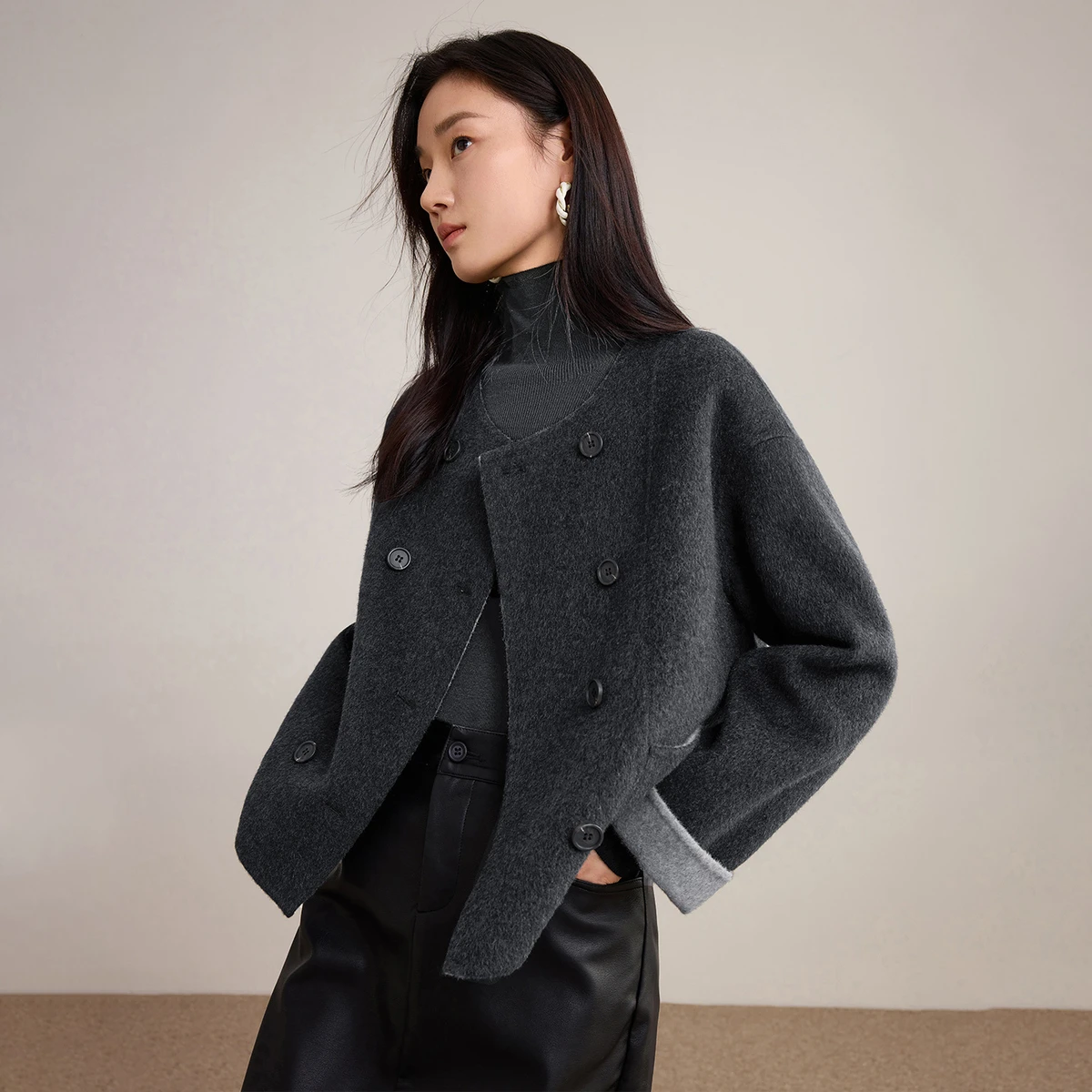 SENTUBILA Women's 100% Wool Double Faced Coat Winter 2026 Luxury Oversized Warm Jacket Contrast Color Cuff Female Tops W54OG2436