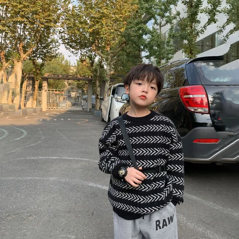 2026 New Kids Boys Striped Knit Sweater Vintage Pullover Top Baby Long Sleeve Base Layer Jumper Winter Casual Outerwear