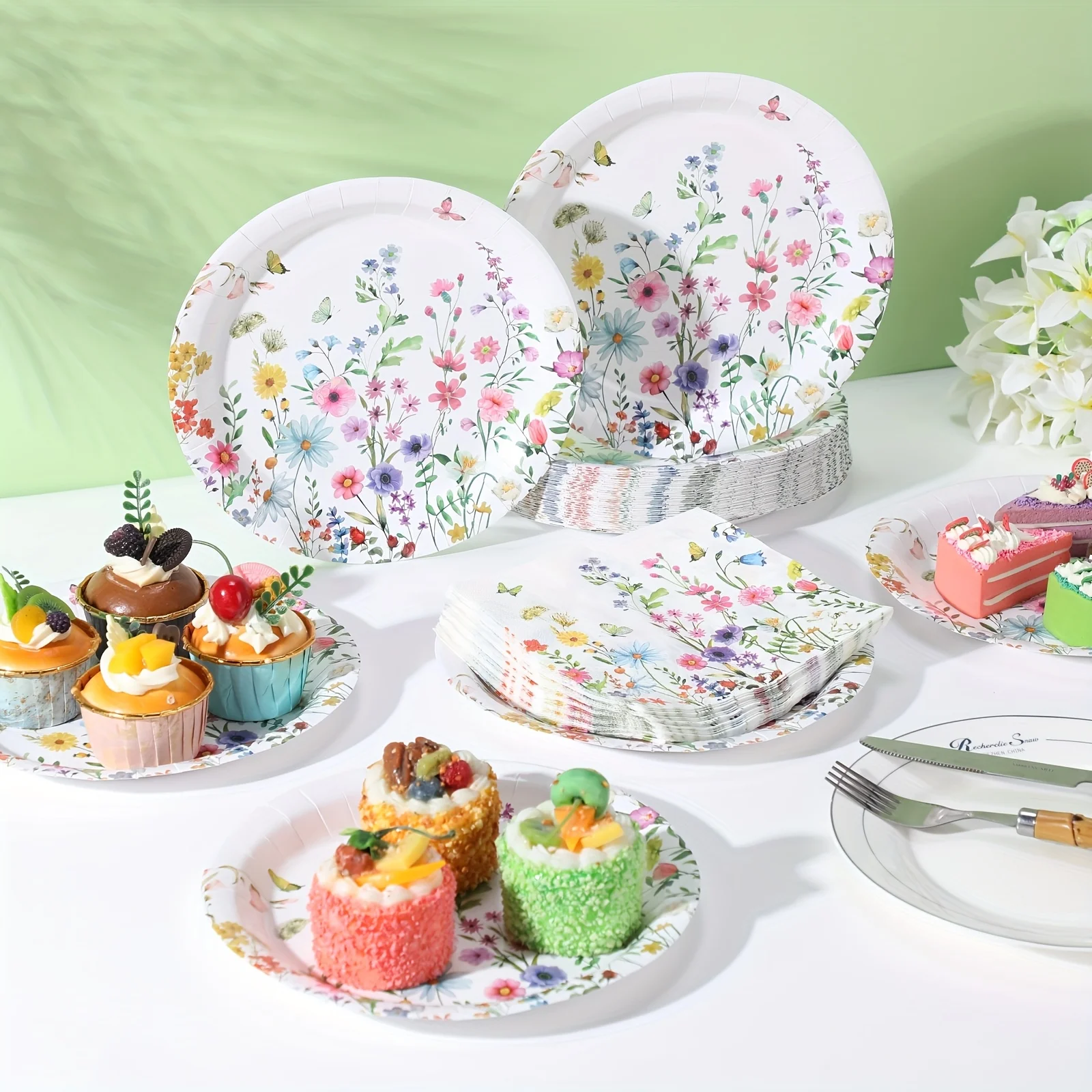 

120pcs of Wildflower-Themed Paper Plates And Napkins, 9 Inches in Size, Perfect for Disposable Tableware at a Baby Shower, Bridal Shower, Spring Birthday, Wedding, Or Tea Party