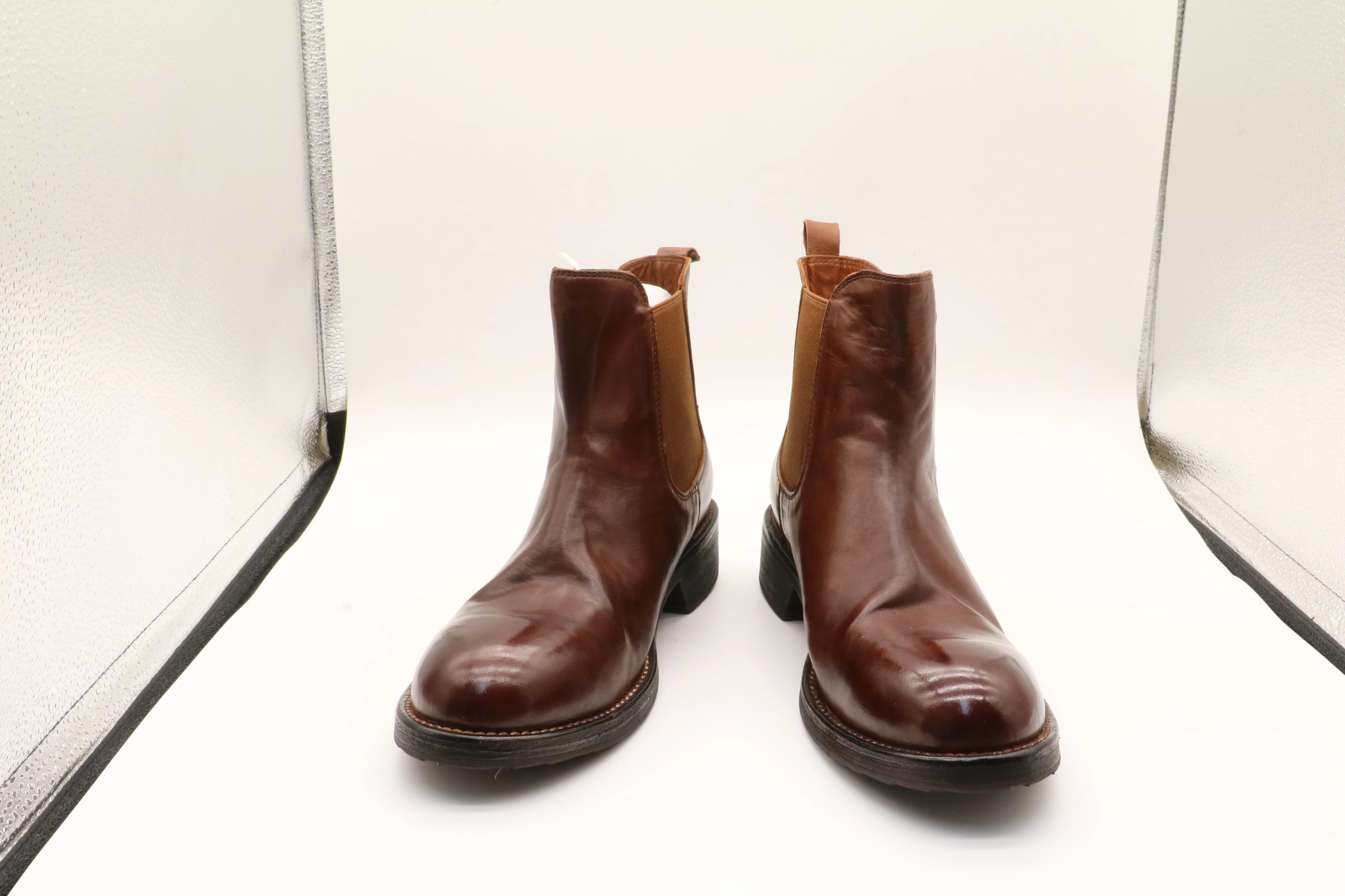 

25Slip-On Leather Boot for Women Round Toe Style Fashion Leather Boot Slip-On Comfort Leather Shoes Slip-On A40227