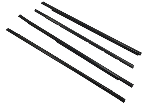 4 Pieces Outside Window Moulding Trim Weatherstrip Seal Belt for Nissan Patrol Y61 1995-2005 84.5cm 96.5cm 82820-VB000