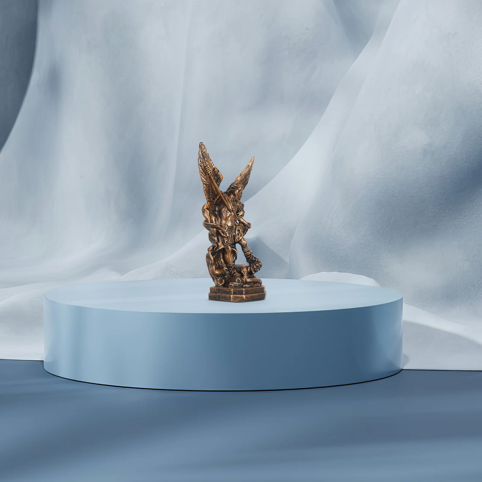 

Resin Angel Statue Exquisite Desktop Decoration Sculpture Creative Home Office Ornament Resin Angel Figurines