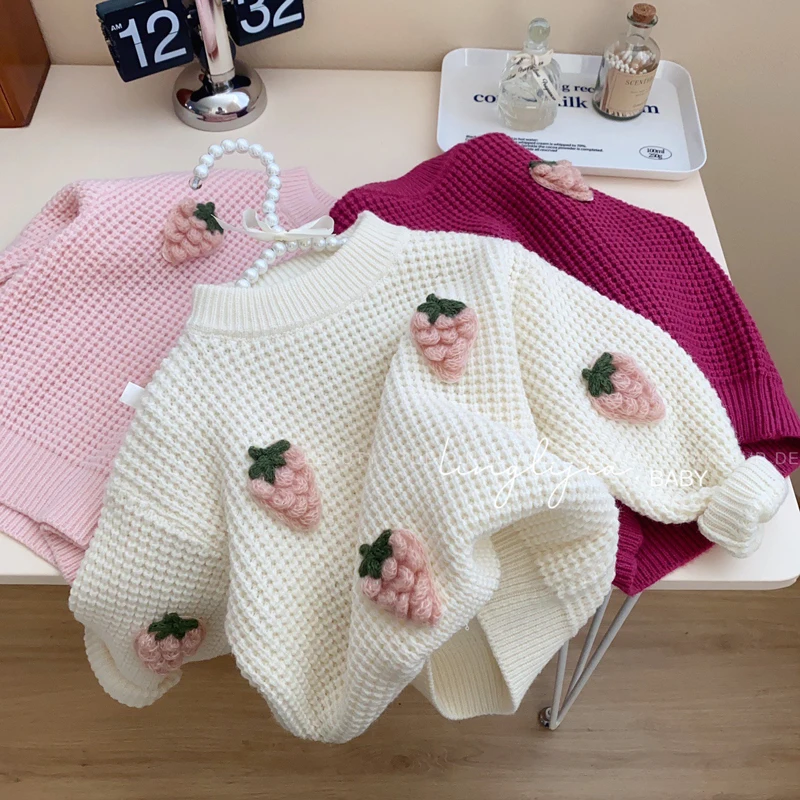 Autumn Winter New Girls Knit Cardigan Coat Strawberry Print Round Neck Sweater Bottoming Shirt For 2-6Y Kids Warm Knitted Jacket