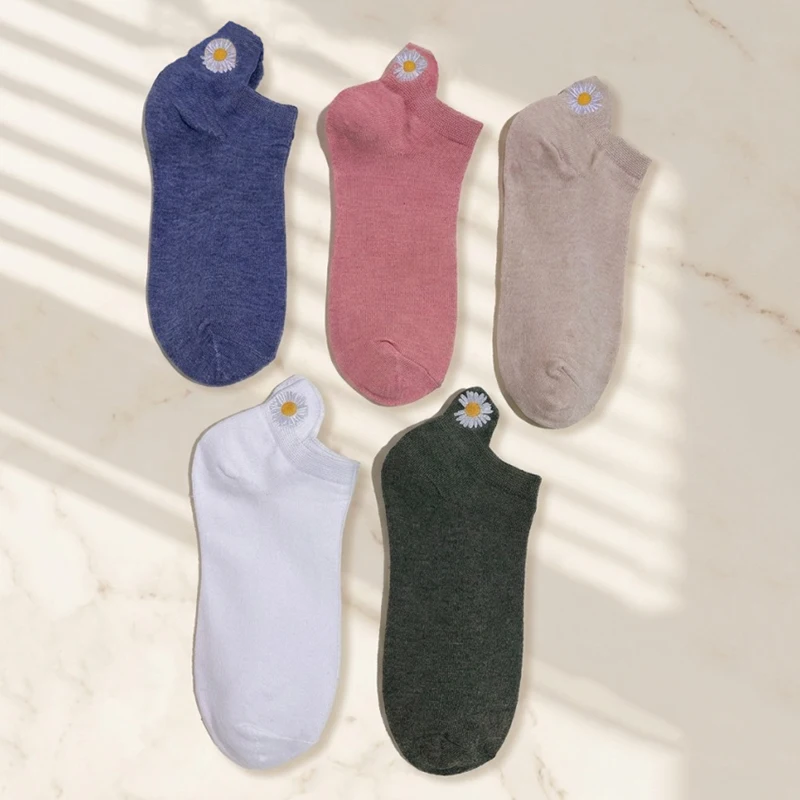 5 Pairs Random Wome…