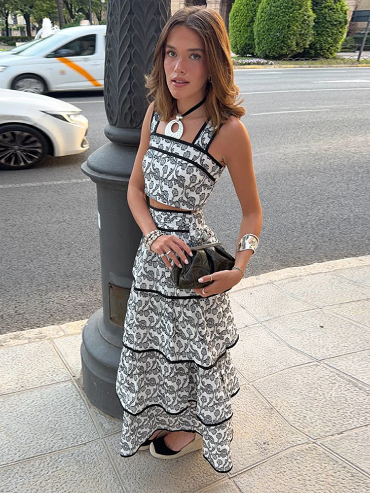 

Chic Printed Halter Spaghetti Strap Tiered Swing Skirt Set Cropped Sleeveless 2026 Summer Boho Women Co-ord Set Causal Lady Suit