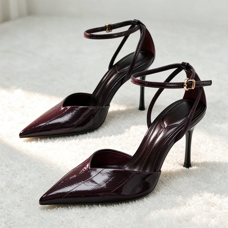 Zapatos de tacón con correa en el tobillo de color rojo burdeos de diseñador para mujer, tacones altos sexis de charol con punta estrecha para mujer, zapatos elegantes para vestido de fiesta