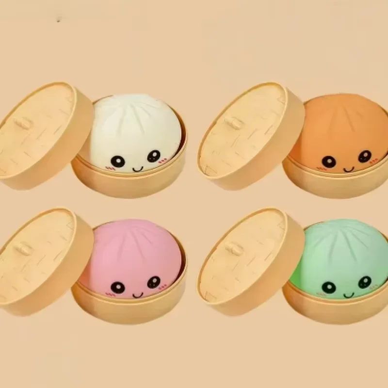 Cesta de vapor con diseño de cara sonriente a color para descompresión, simulación de panecillos grandes, amasado y rebote rápido para relajar la mente.