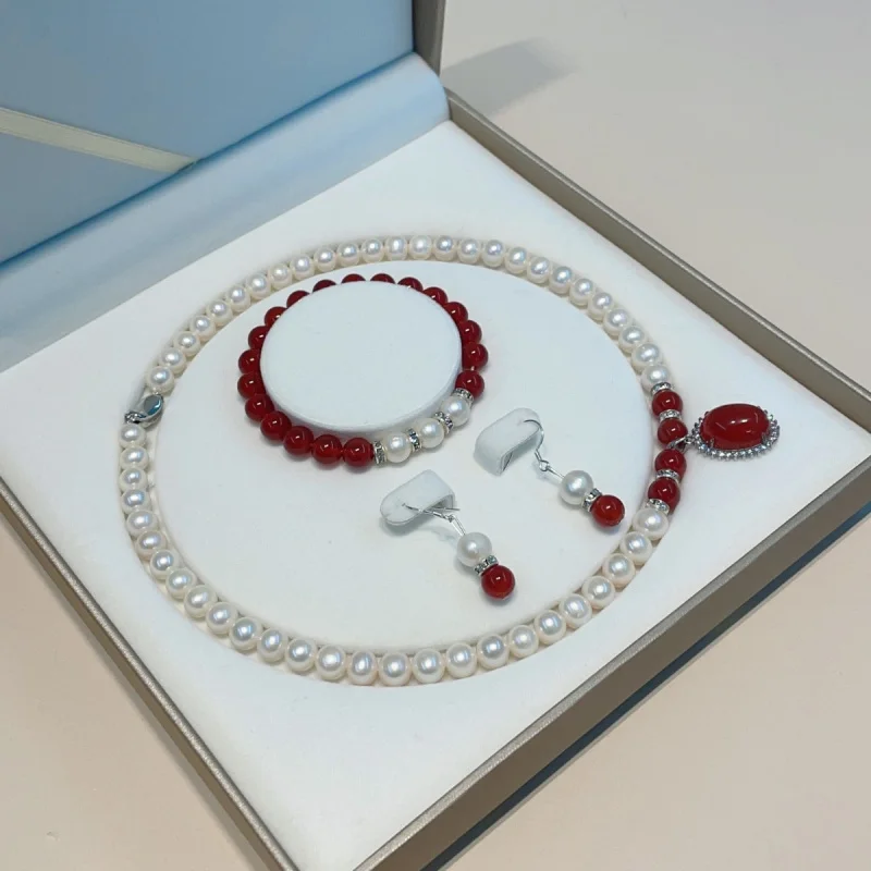 

Freshwater Pearl Women'S Necklace Three-Piece Set Carnelian Pendant Earrings Bracelet