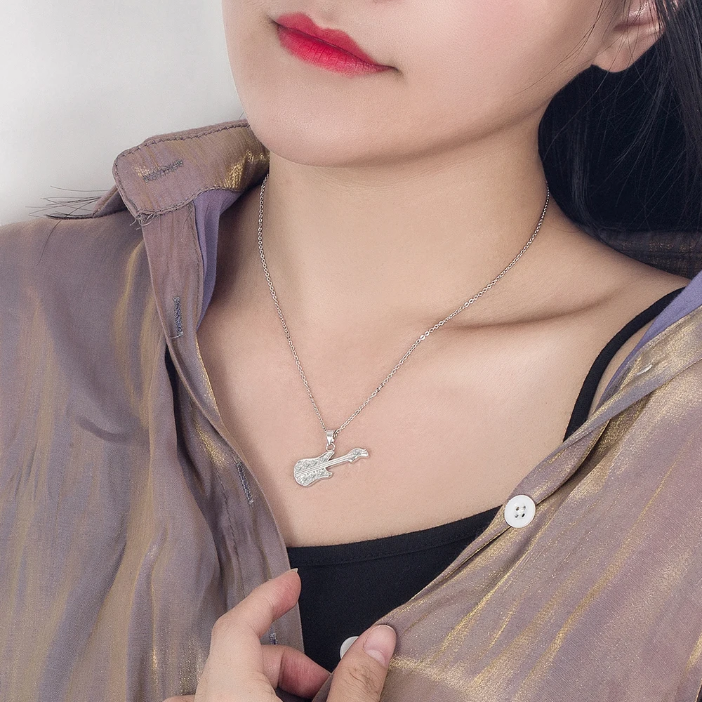 

Ожерелье унисекс в стиле рок-панк из серебра 925 пробы с гитарой и шипами, аксессуар для любителей музыки для концертной альтернативной одежды