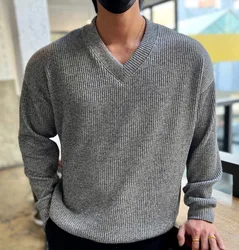 Autumn/Winter 2022 Men's V-neck Pullover Sweater Korean Version Loose Solid Color Knit Leggings Over Casual Top Men's Large Size