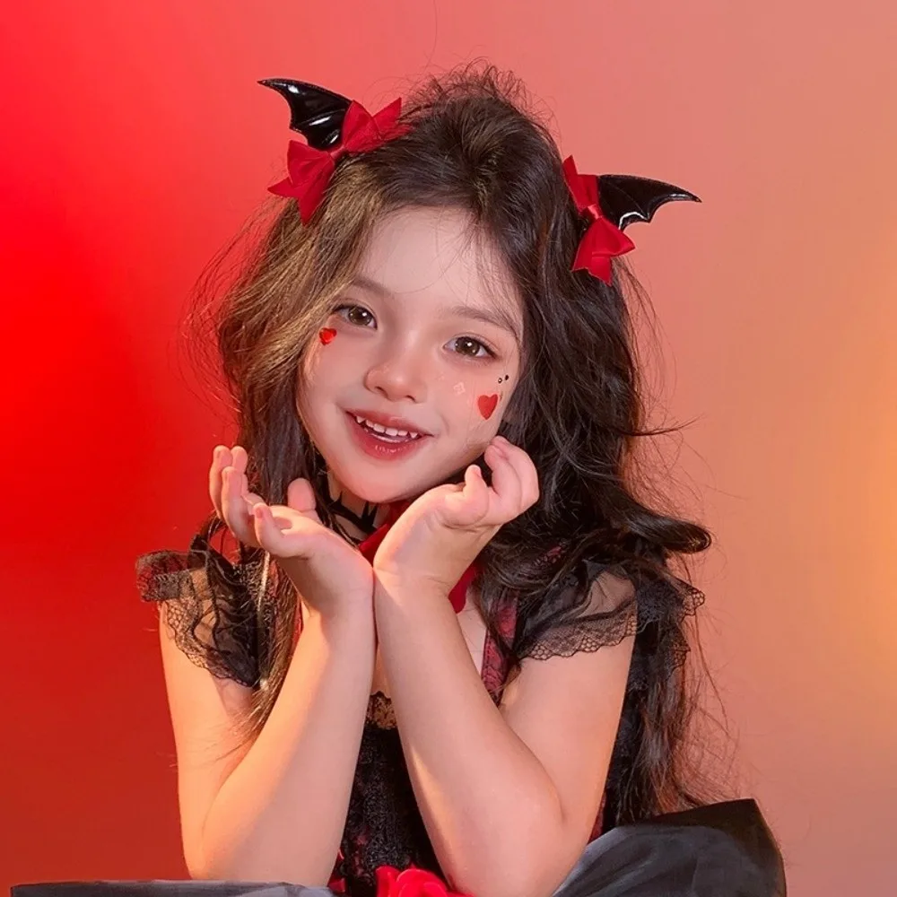 2 Pcs Cute Bow Halloween Hairpins Y2K Gothic Style Bat Wings Hair Clips Punk Headwear Bat Duckbill Clips Spicy Girl