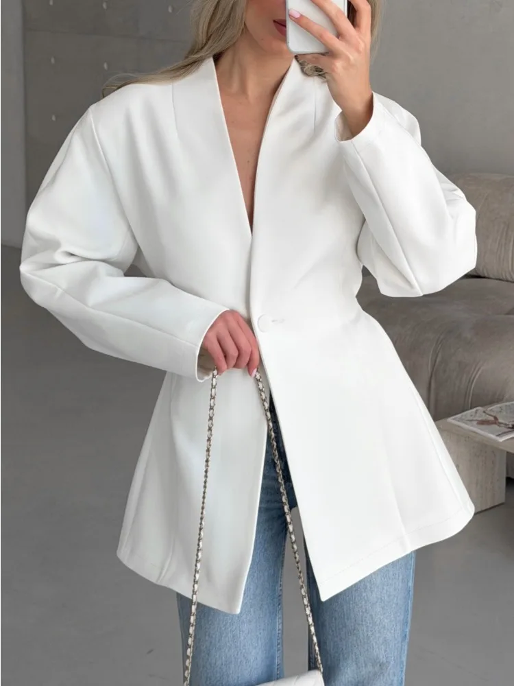 LIinar 2026 Fall Women's New Arrival V-Neck Waist-Cinched Stylish Slit Single-Button Blazer Elegant Commuter Suit Jacket