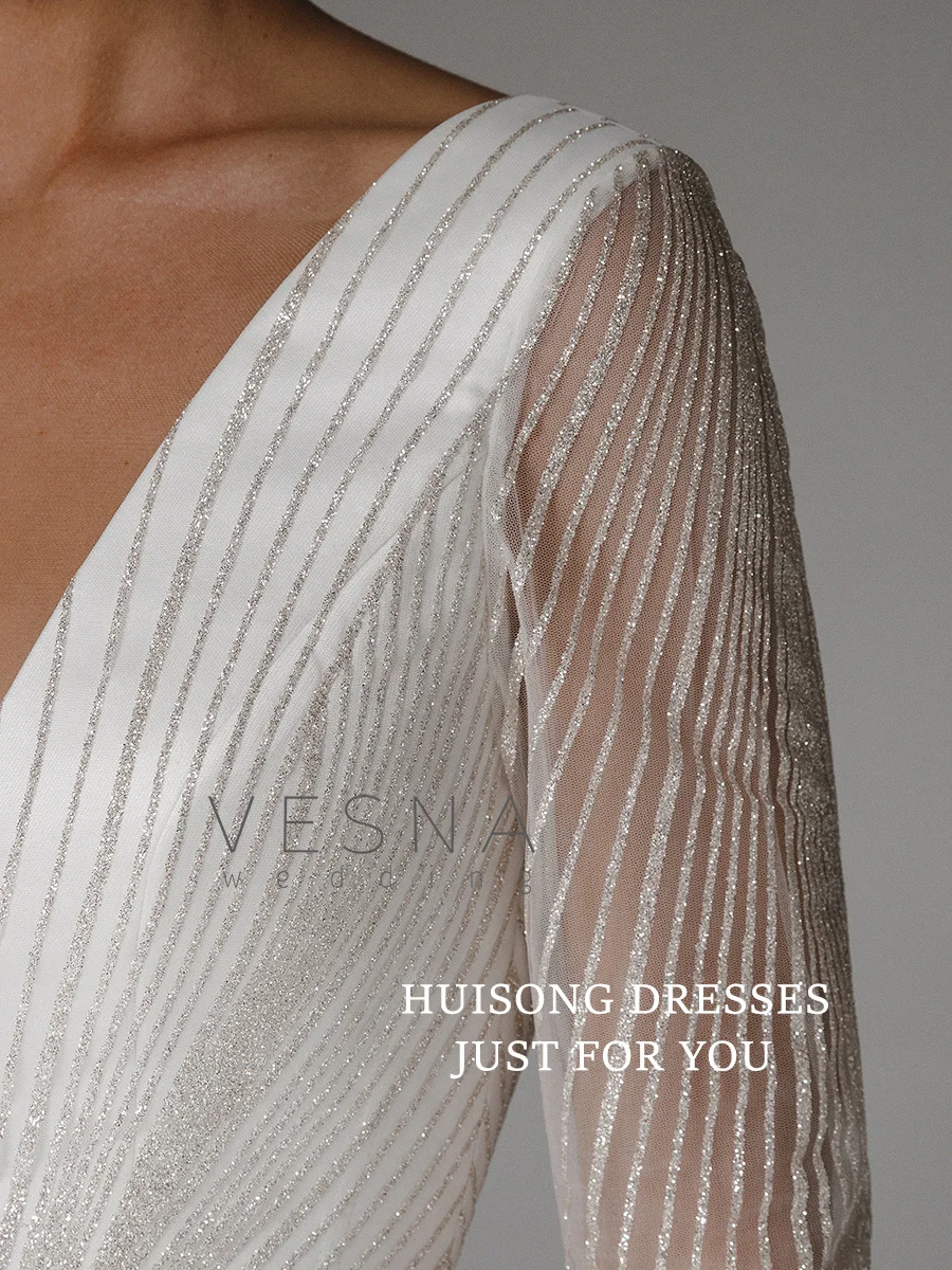 HUISONG فساتين زفاف متوسطة الطول لامعة مخصصة بأكمام طويلة على شكل حرف a بطول الشاي فستان زفاف على الشاطئ