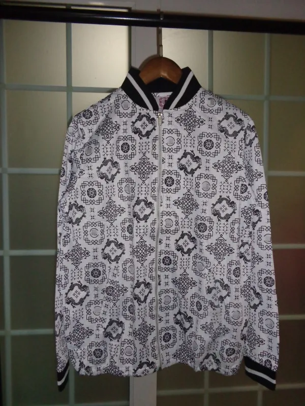 

White Dragon Pattern Trendy Jaet Outerwear by Tzaagizeey Polyester Fabric Zipper Closure Long Sve Stand Fit Youthwear