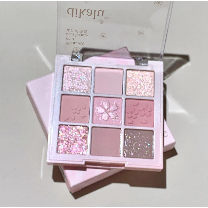 Paleta de sombra de ojos de princesa de nieve con purpurina de 9 colores, sombra de ojos nacarada Dream Girl, maquillaje ligero desnudo rosa y marrón, resalta los ojos