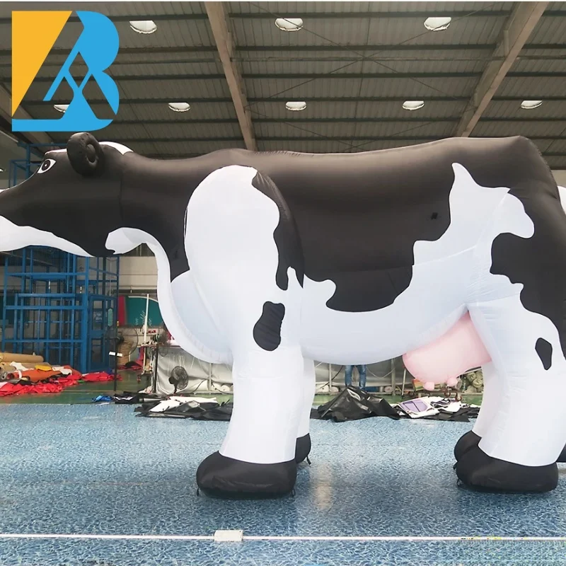 Custom Made Life Size Inflatable Animals Inflatable Dairy Cattle for Outdoor Decoration Toys