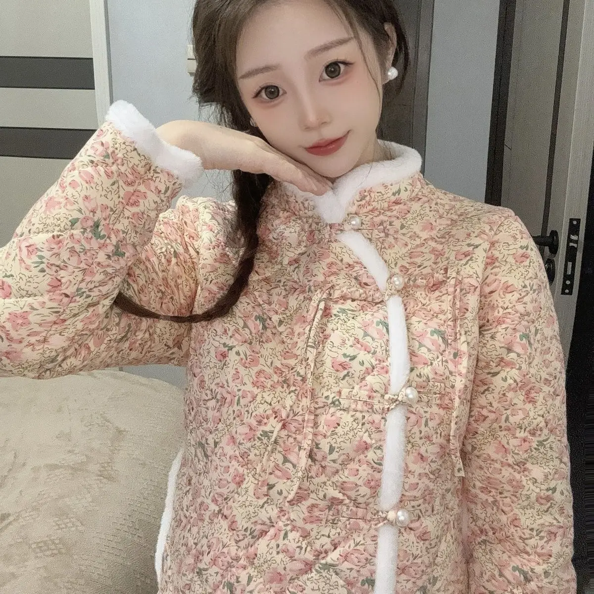 

Женский винтажный костюм Тан в китайском стиле с цветочным принтом, куртка 2026, женское толстое флисовое пальто, теплая одежда, женская хлопковая куртка Cheongsam