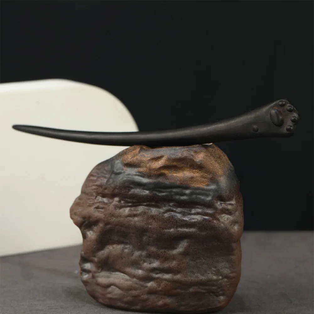 

Деревянная заколка для волос в виде кошачьей лапы, головной убор, креативная заколка для волос из сандалового дерева, винтажная уникальная заколка для волос Blackwood Kitty, аксессуар для волос