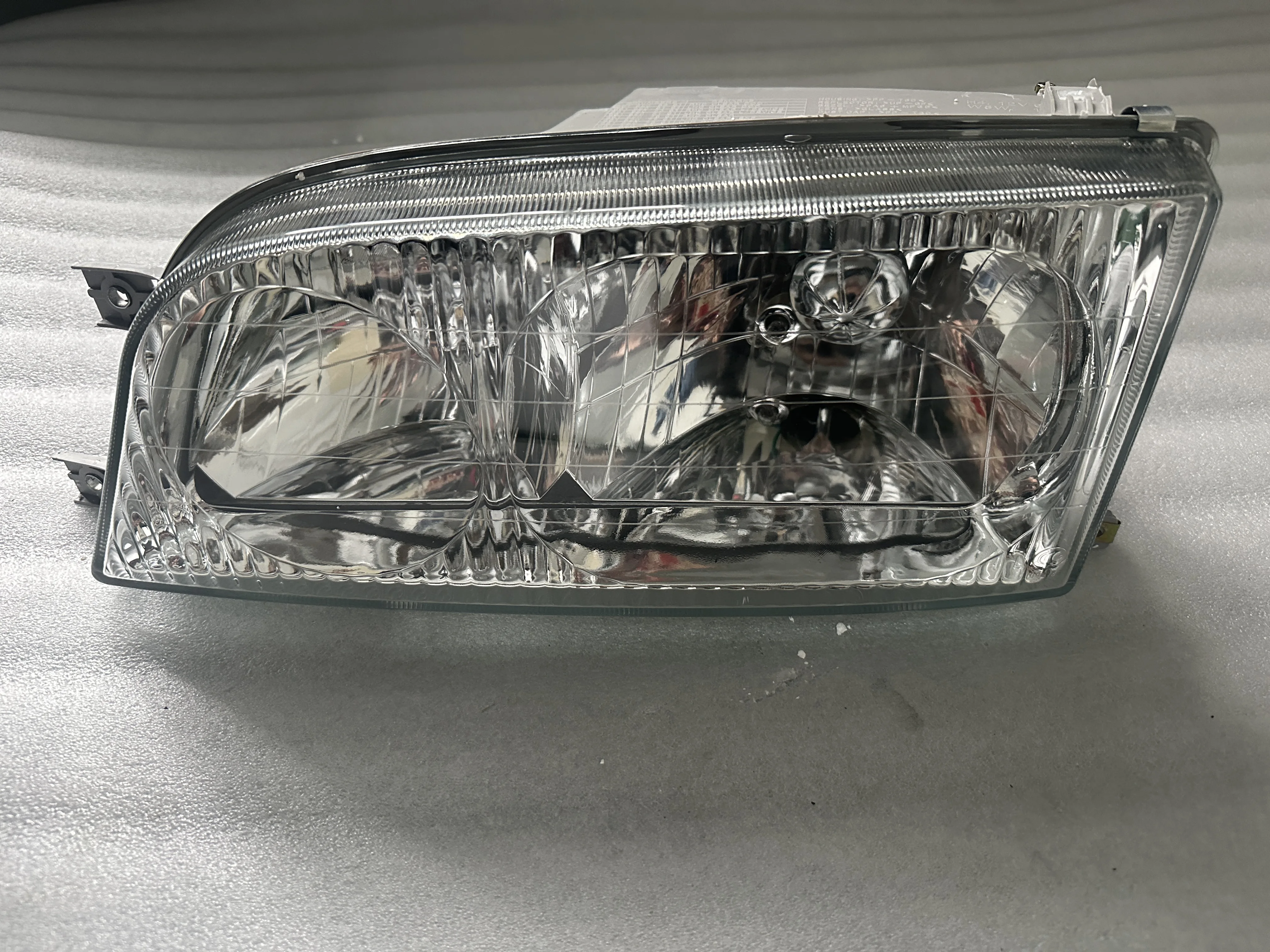 Front Head Lamp Assy Left 6618207461 Right 6618207561 For Ssangyong MB100 Istana MB140