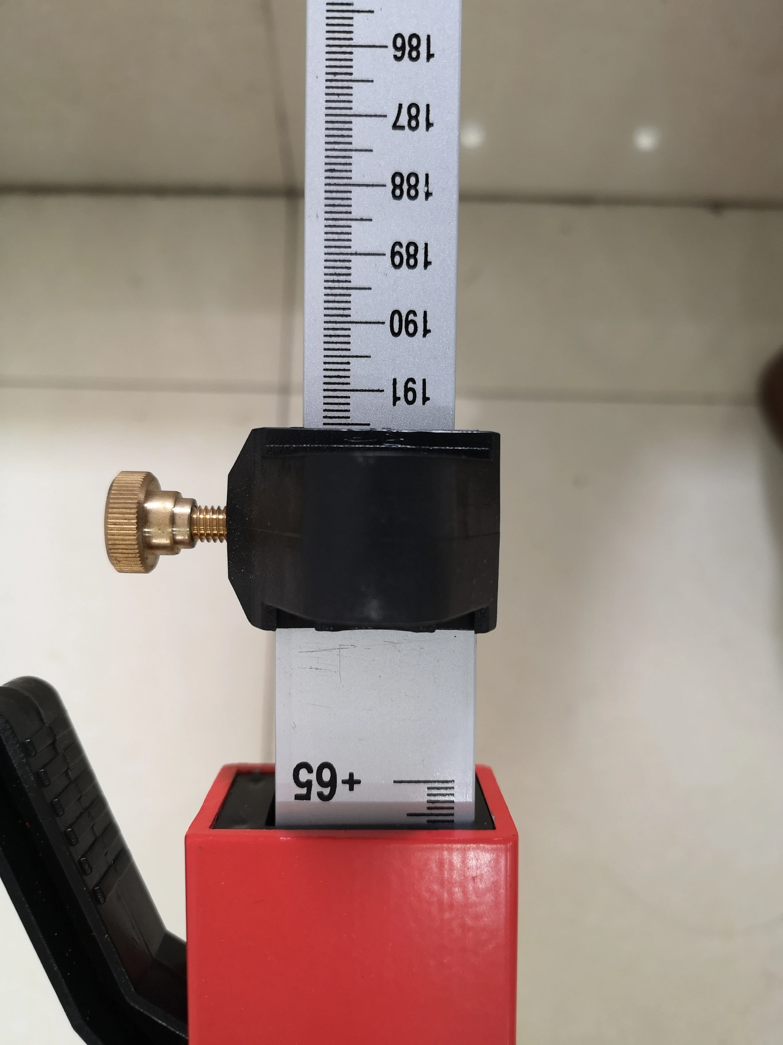 rotary laser level Accessories2.4m Height difference ruler Aluminum alloy Scalable Differential leveling rod with bubble