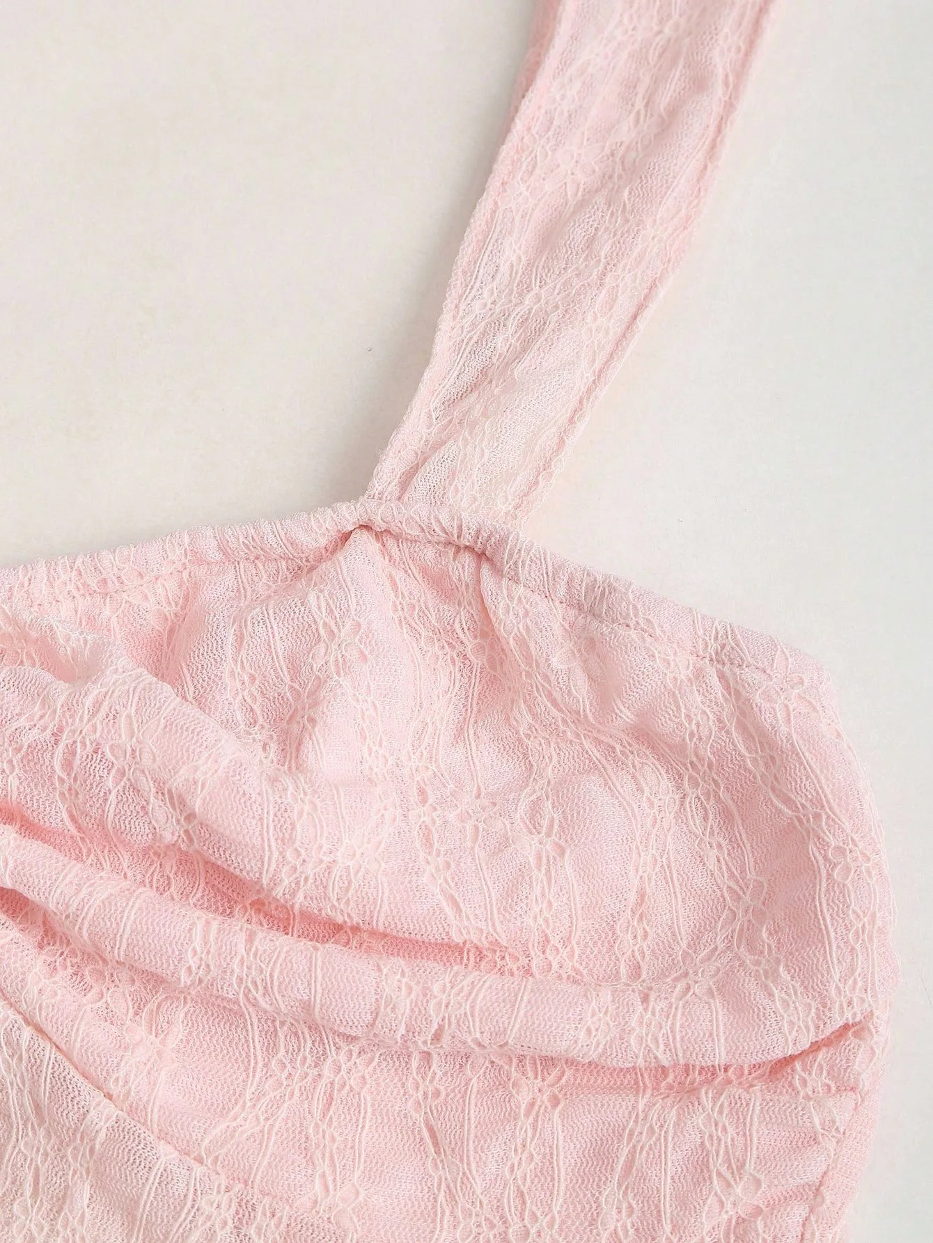Französische einfarbige Spitzen-Jacquard-Camisole-Weste mit Schleifenverzierung, tailliertes kurzes Oberteil, sanfte und reine Stilweste. – Detail 4