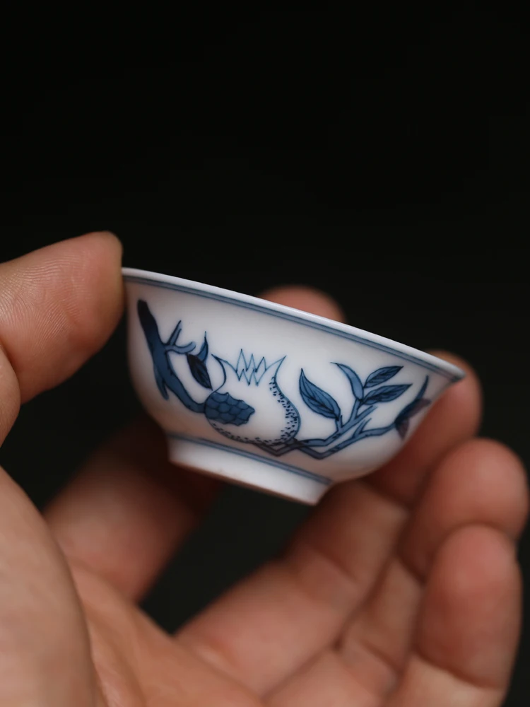 Blue And White Hand-painted Pomegranate Magnolia Cup With Blue Lines, HigH-temperature Underglaze Color CeramiC Kung Fu Small