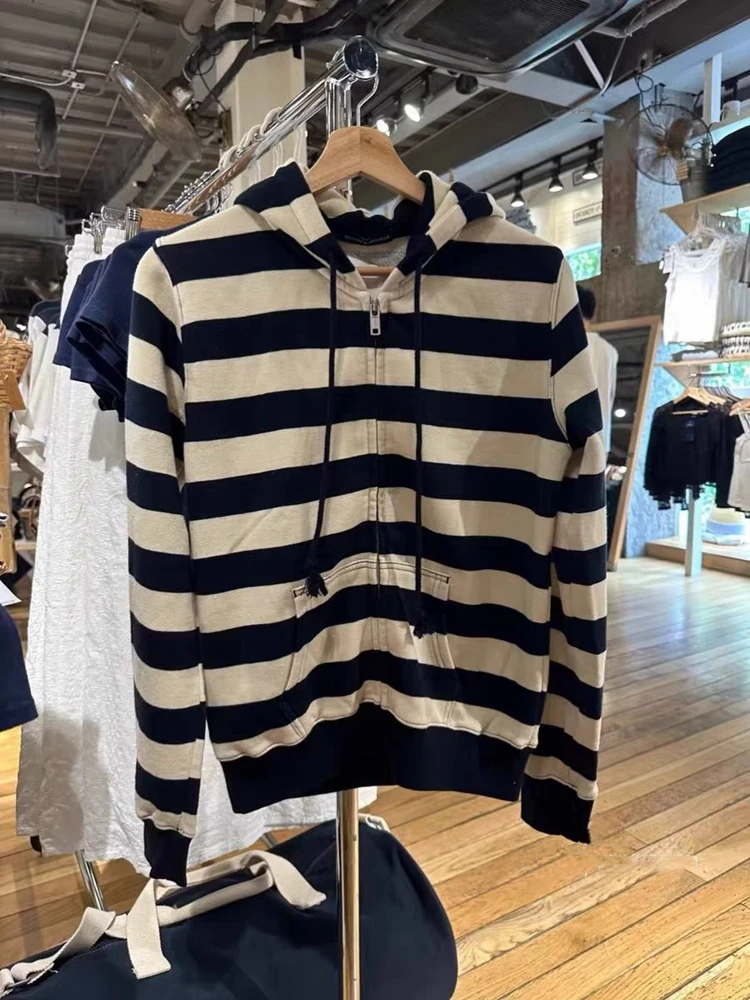 Casual Women Black And Beige Striped Sweatshirts 2023 Autumn Vintage Pocket Hooded Long Sleeve Coats Female Chic Zipper Outwears