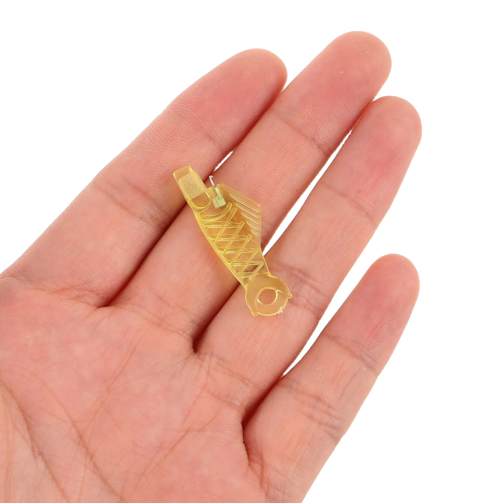 

40pcs Needle Threader Fish Shape Plastic Sewing Tool for Cross Embroidery Crafts Small Eye Needles Sewing