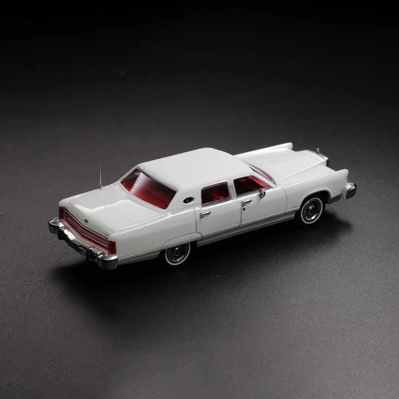 Sun Star Alloy 1/64 1979 Lincoln Continental Town Car Model Static