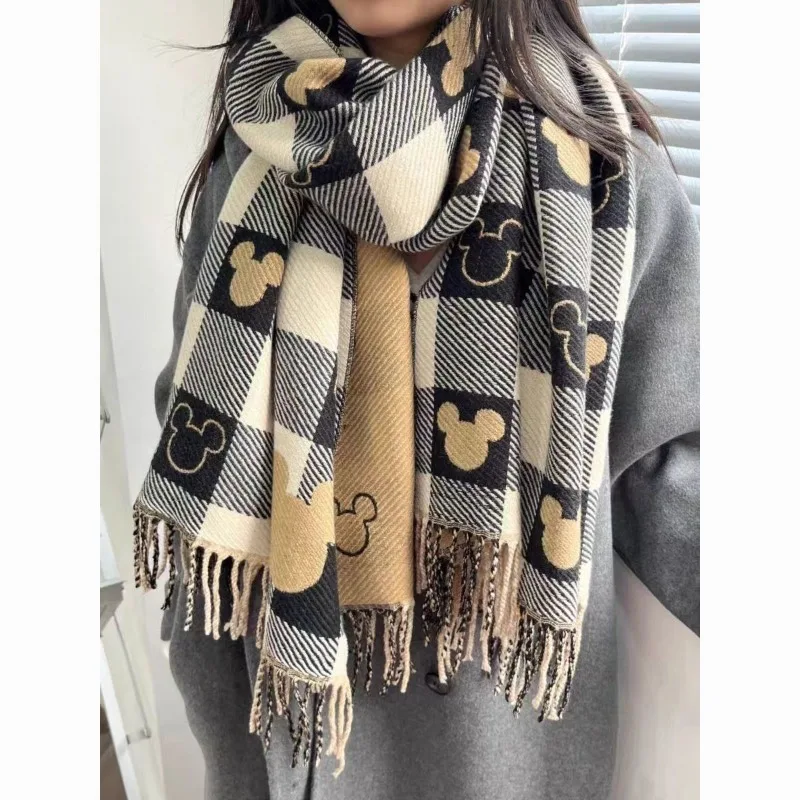 Sciarpa di Topolino carina Disney Cartoon per ragazze, alla moda e versatile per l'autunno e l'inverno, scialle casual caldo e antivento