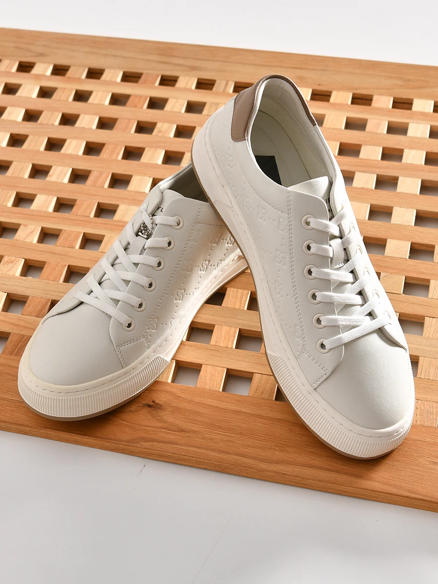 

Fashionable White Sneakers Ultra-Leather Embossed Men's Comfortable Breathable Casual Shoes Versatile Slip-On Boots