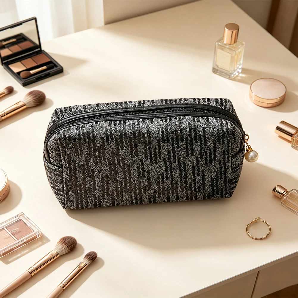 Glitter Sequin Makeup Storage Pouch,Portable Large Capacity Cosmetic Bag,Handheld Storage Bag Women Zipper Make Up Organizer