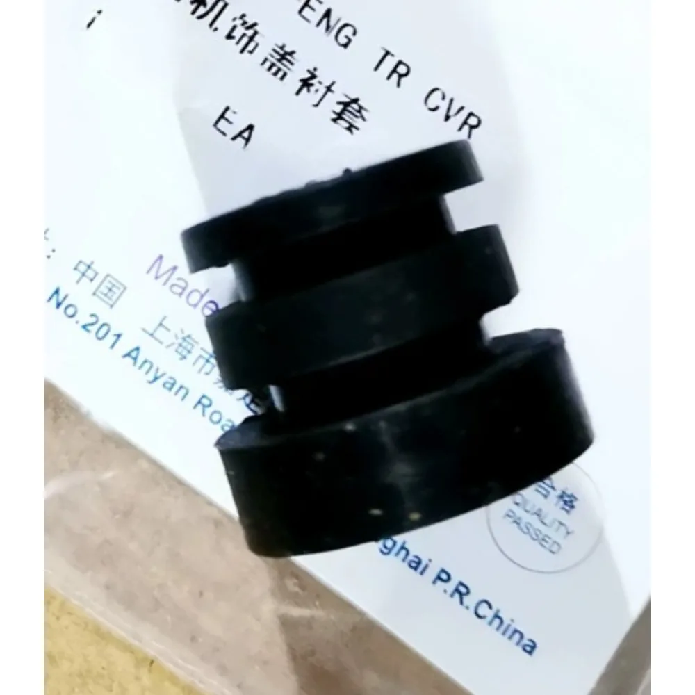 

Genuine for Roewe RX8 Engine Hood Plastic Cover Fixing Buckle Rubber Pier Rubber Pad Foot Brand New 10538558