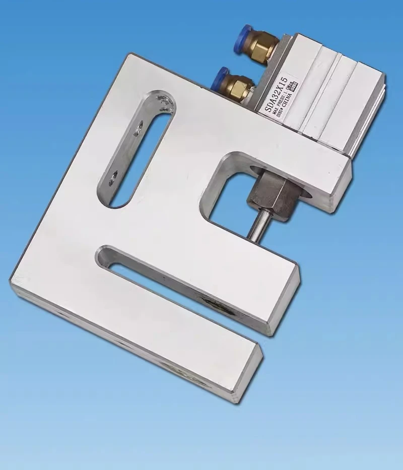Plastic Bag Pneumatic Round Hole Punch 150mm Auxiliary Punching Device For PE PP OPP Bag Making Processing Machine