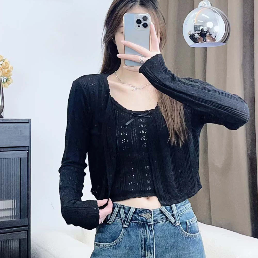 

Cute Sweet Bow Knit Cardigan Vest Two-piece Set Korean Version Women V-Neck Small Cardigan Short Coat Female Outfits