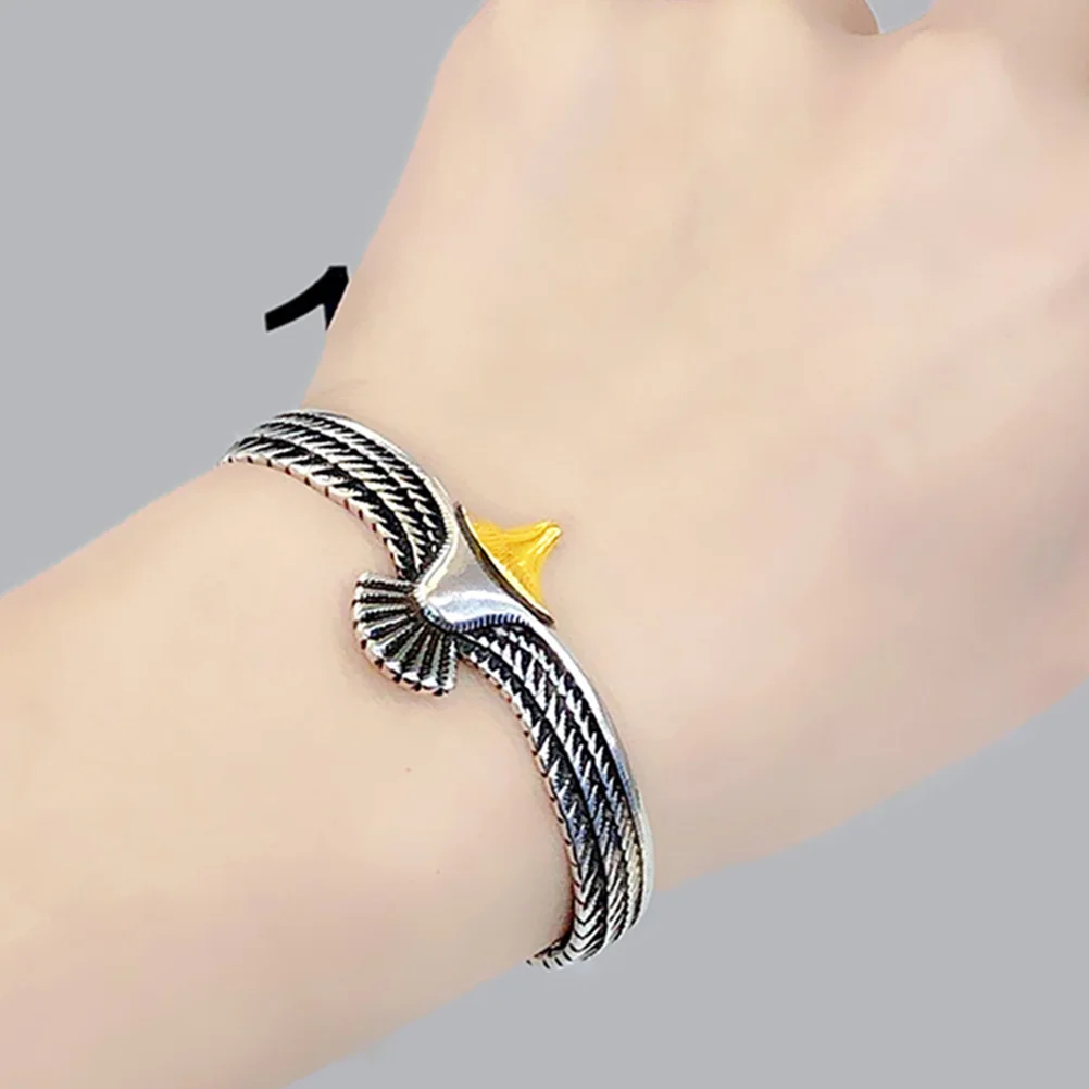 

Retro Eagle Bracelet Decorative Open Cuff Bracelets for Women Beautiful Appearance Trendy Alloy Bangle Cuffs Flexible Opening