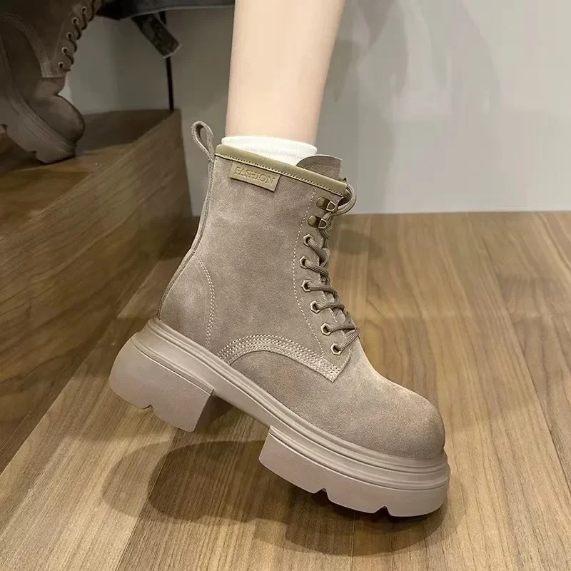 2024 New Fashionable and Versatile Women\'s Boots Round Toe Women\'s Boots Lace-Up Thick Sole Square Heel Winter Naked Boots