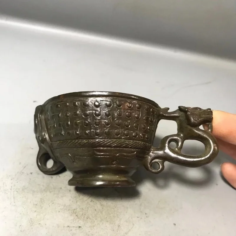 

Vintage Antique Collection Zinc Alloy Dragon Ear Elephant Tail Copper Cup Wine Cup Collection Home Decoration Antique Miscellane