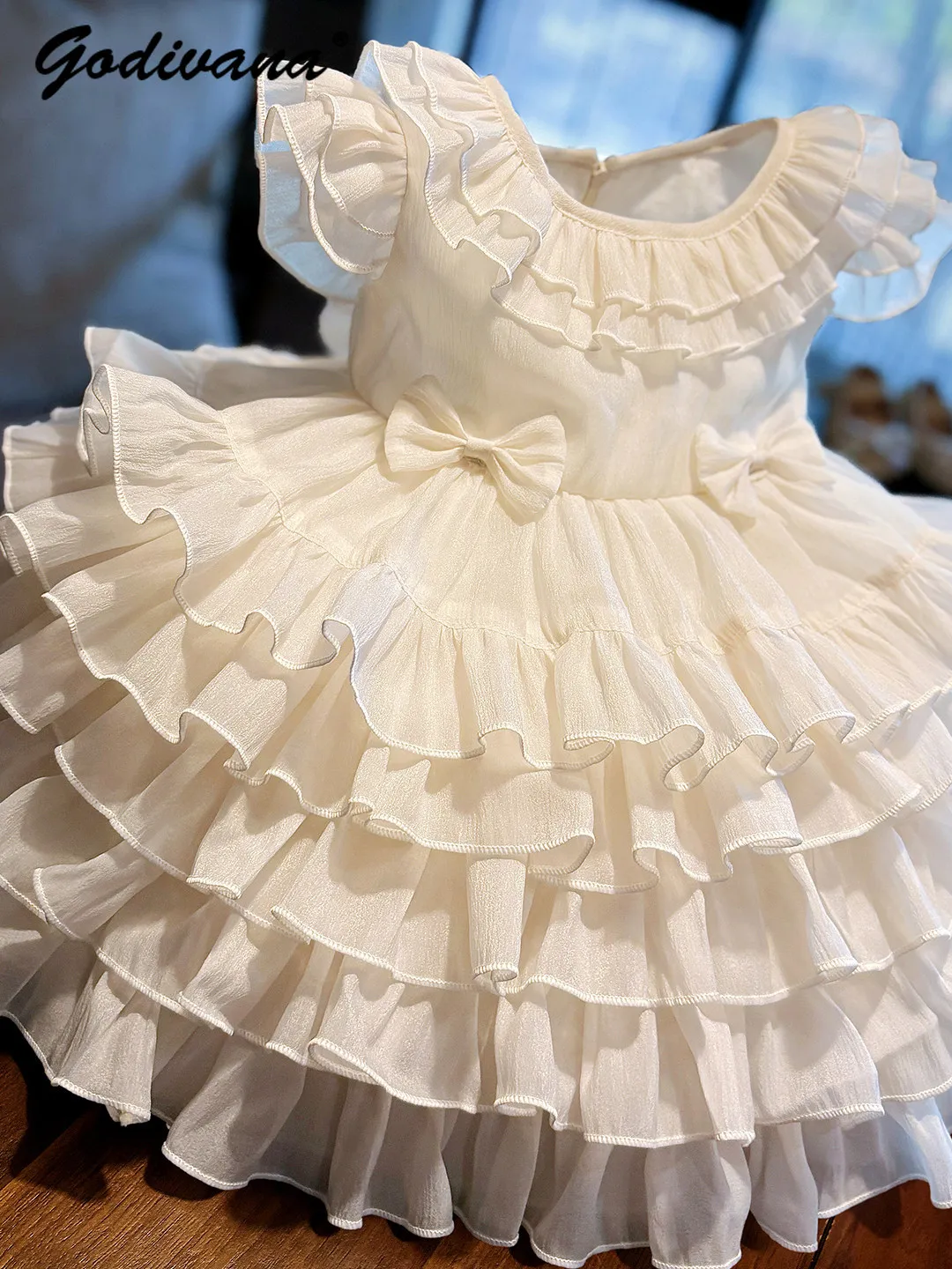

Sweet Baby Girls Elegant Princess Lolita Tutu Dress New 2026 Summer Kids Round Neck Bowknot Feifei Sleeve Ruffle Trim Cake Dress